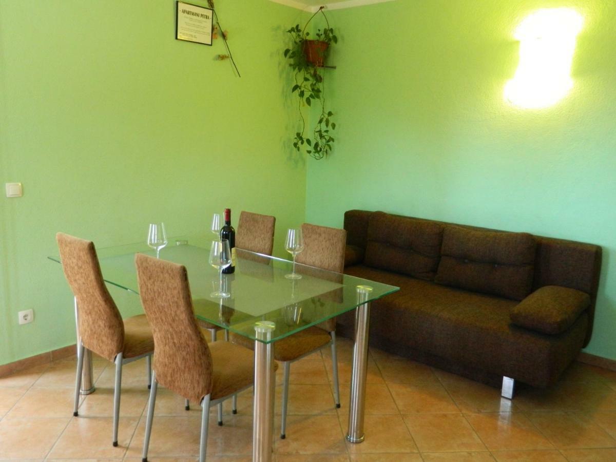 Apartmani Petra Primošten Екстериор снимка