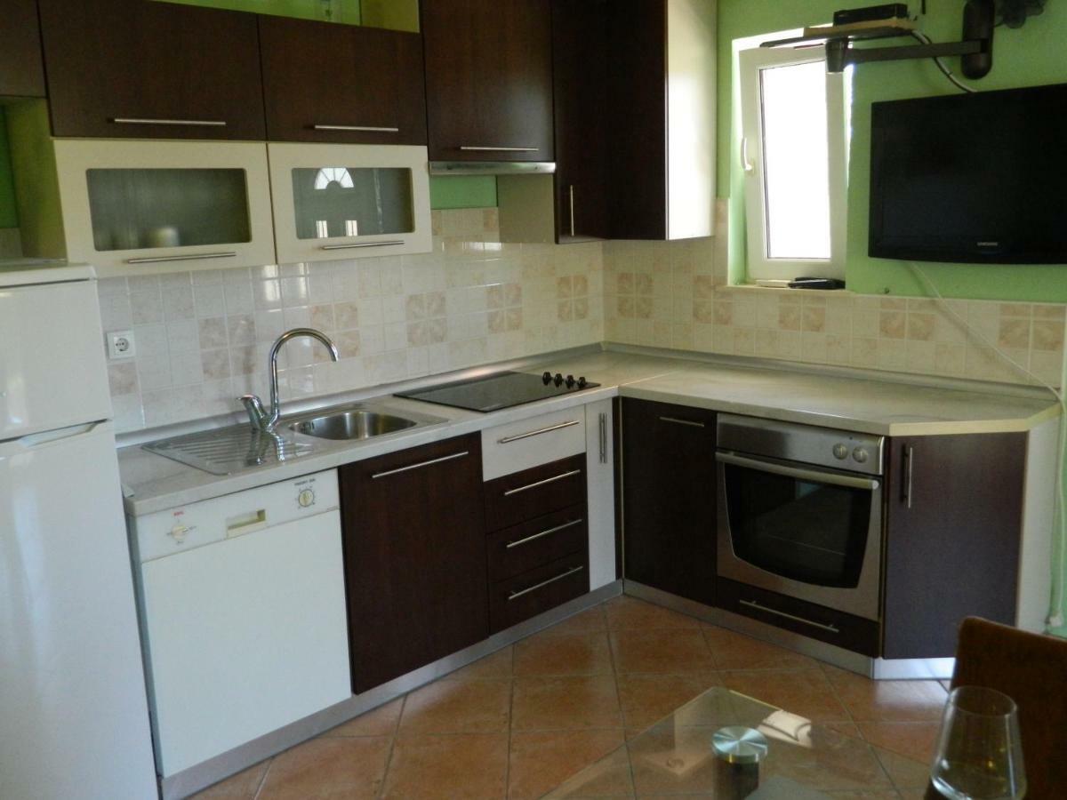 Apartmani Petra Primošten Екстериор снимка